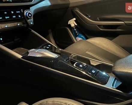 Белый Хендай Lafesta, объемом двигателя 0 л и пробегом 22 тыс. км за 23990 $, фото 20 на Automoto.ua