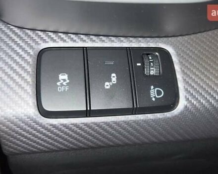 Белый Хендай Lafesta, объемом двигателя 0 л и пробегом 22 тыс. км за 23990 $, фото 13 на Automoto.ua