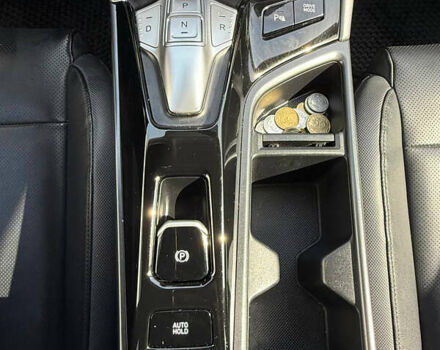 Белый Хендай Lafesta, объемом двигателя 0 л и пробегом 67 тыс. км за 19500 $, фото 9 на Automoto.ua