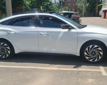 Белый Хендай Lafesta, объемом двигателя 0 л и пробегом 82 тыс. км за 19300 $, фото 6 на Automoto.ua