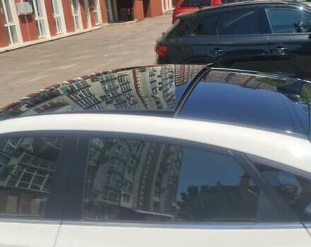 Белый Хендай Lafesta, объемом двигателя 0 л и пробегом 82 тыс. км за 19300 $, фото 7 на Automoto.ua