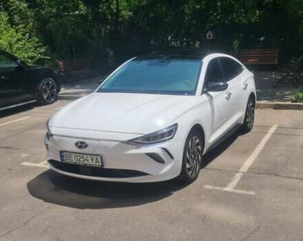 Белый Хендай Lafesta, объемом двигателя 0 л и пробегом 82 тыс. км за 19300 $, фото 14 на Automoto.ua