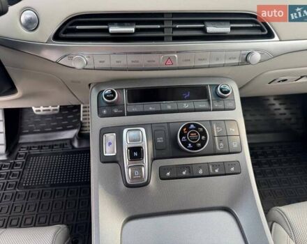 Белый Хендай Palisade, объемом двигателя 2.2 л и пробегом 56 тыс. км за 38900 $, фото 22 на Automoto.ua