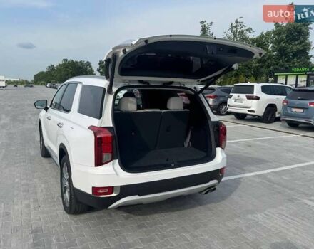 Белый Хендай Palisade, объемом двигателя 2.2 л и пробегом 56 тыс. км за 38900 $, фото 11 на Automoto.ua