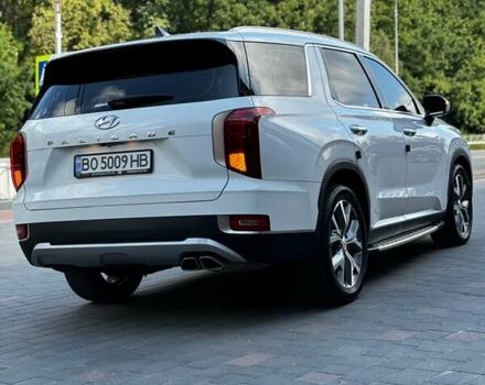 Белый Хендай Palisade, объемом двигателя 2.2 л и пробегом 95 тыс. км за 41499 $, фото 4 на Automoto.ua