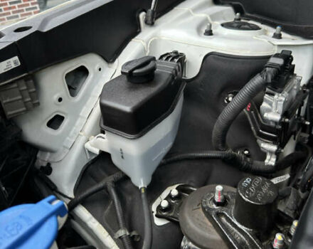 Белый Хендай Palisade, объемом двигателя 2.2 л и пробегом 95 тыс. км за 41499 $, фото 122 на Automoto.ua