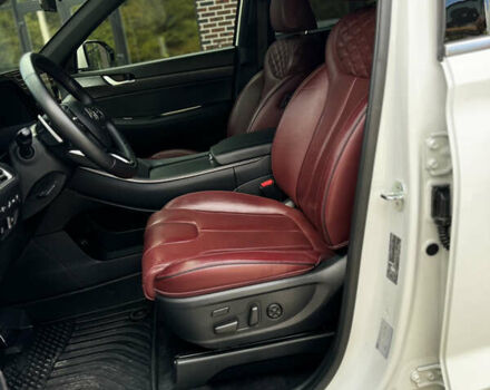 Белый Хендай Palisade, объемом двигателя 2.2 л и пробегом 95 тыс. км за 41499 $, фото 96 на Automoto.ua