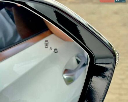 Белый Хендай Palisade, объемом двигателя 3.78 л и пробегом 21 тыс. км за 40000 $, фото 5 на Automoto.ua