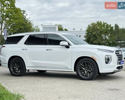 Белый Хендай Palisade, объемом двигателя 3.78 л и пробегом 21 тыс. км за 40000 $, фото 3 на Automoto.ua