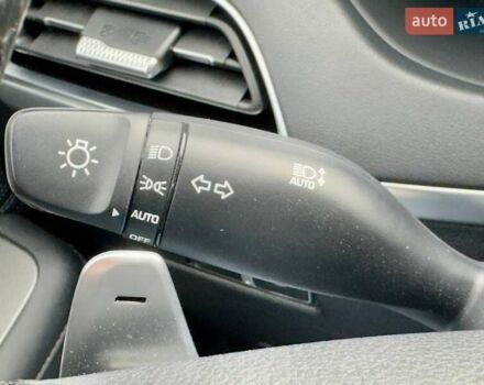 Белый Хендай Palisade, объемом двигателя 3.78 л и пробегом 21 тыс. км за 40000 $, фото 23 на Automoto.ua