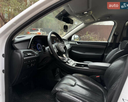 Білий Хендай Palisade, об'ємом двигуна 2.2 л та пробігом 212 тис. км за 31900 $, фото 11 на Automoto.ua