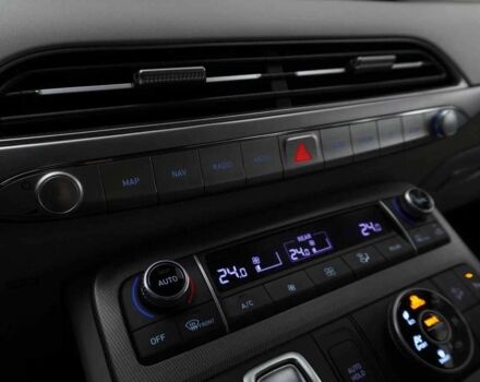 Білий Хендай Palisade, об'ємом двигуна 2.2 л та пробігом 90 тис. км за 33000 $, фото 16 на Automoto.ua