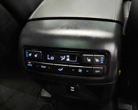 Белый Хендай Palisade, объемом двигателя 2.2 л и пробегом 26 тыс. км за 32000 $, фото 13 на Automoto.ua