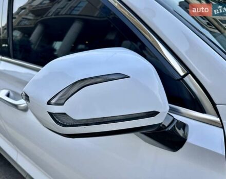 Белый Хендай Palisade, объемом двигателя 2.2 л и пробегом 58 тыс. км за 39000 $, фото 17 на Automoto.ua