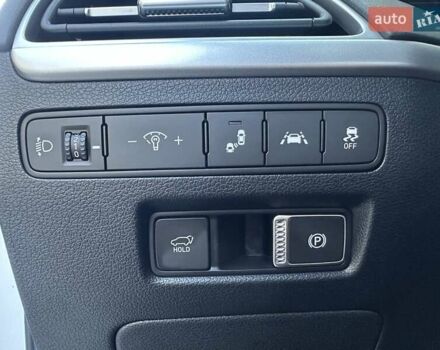 Белый Хендай Palisade, объемом двигателя 2.2 л и пробегом 58 тыс. км за 39000 $, фото 32 на Automoto.ua