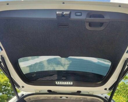 Белый Хендай Palisade, объемом двигателя 2.2 л и пробегом 56 тыс. км за 33500 $, фото 10 на Automoto.ua