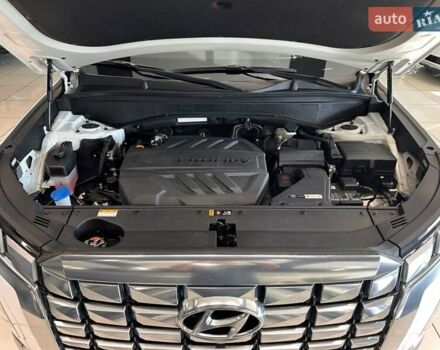 Белый Хендай Palisade, объемом двигателя 2.2 л и пробегом 33 тыс. км за 53900 $, фото 11 на Automoto.ua