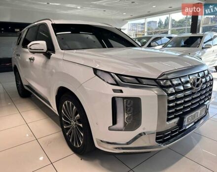 Белый Хендай Palisade, объемом двигателя 2.2 л и пробегом 33 тыс. км за 53900 $, фото 2 на Automoto.ua