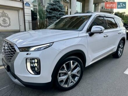 Хендай Palisade 2022 в Киеве на Automoto.ua Белый Хендай Palisade, объемом двигателя 2.2 л и пробегом 58 тыс. км за 39000 $, фото 1 на Automoto.ua