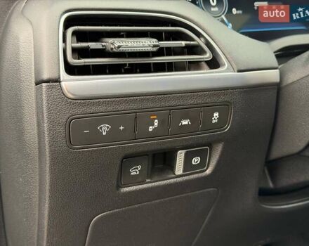 Черный Хендай Palisade, объемом двигателя 3.78 л и пробегом 121 тыс. км за 26900 $, фото 44 на Automoto.ua