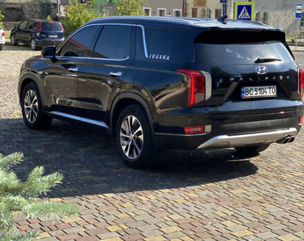 Черный Хендай Palisade, объемом двигателя 2.2 л и пробегом 125 тыс. км за 37900 $, фото 5 на Automoto.ua