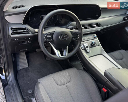 Черный Хендай Palisade, объемом двигателя 3.78 л и пробегом 144 тыс. км за 26700 $, фото 8 на Automoto.ua