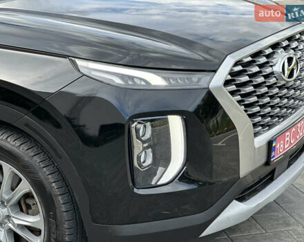 Черный Хендай Palisade, объемом двигателя 3.78 л и пробегом 143 тыс. км за 22300 $, фото 3 на Automoto.ua