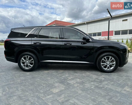 Черный Хендай Palisade, объемом двигателя 3.78 л и пробегом 143 тыс. км за 22300 $, фото 5 на Automoto.ua