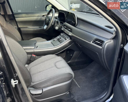 Черный Хендай Palisade, объемом двигателя 3.78 л и пробегом 144 тыс. км за 26700 $, фото 16 на Automoto.ua