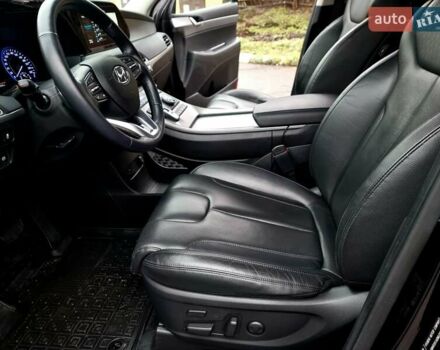 Черный Хендай Palisade, объемом двигателя 2.2 л и пробегом 107 тыс. км за 29900 $, фото 28 на Automoto.ua