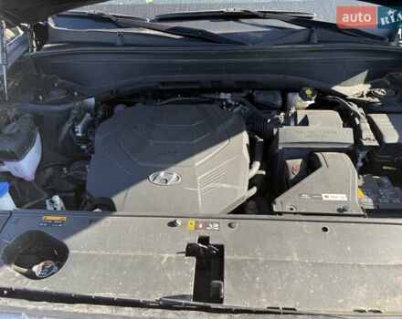 Черный Хендай Palisade, объемом двигателя 3.78 л и пробегом 15 тыс. км за 25000 $, фото 17 на Automoto.ua