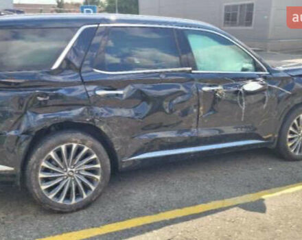 Черный Хендай Palisade, объемом двигателя 3.78 л и пробегом 15 тыс. км за 25000 $, фото 5 на Automoto.ua