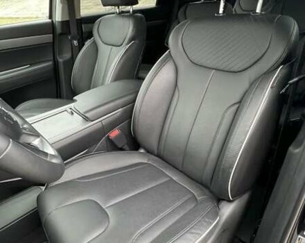 Черный Хендай Palisade, объемом двигателя 3.78 л и пробегом 13 тыс. км за 69500 $, фото 22 на Automoto.ua