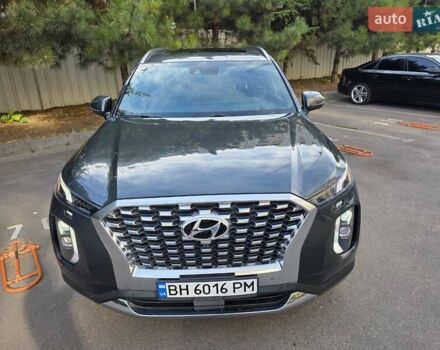 Серый Хендай Palisade, объемом двигателя 3.78 л и пробегом 29 тыс. км за 37000 $, фото 3 на Automoto.ua