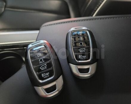 Серый Хендай Palisade, объемом двигателя 0 л и пробегом 38 тыс. км за 26700 $, фото 18 на Automoto.ua