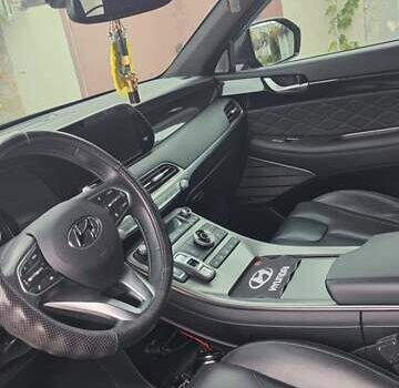 Серый Хендай Palisade, объемом двигателя 3.78 л и пробегом 72 тыс. км за 42000 $, фото 13 на Automoto.ua