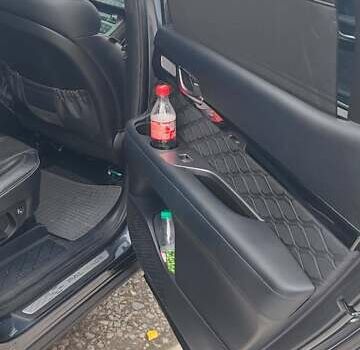 Серый Хендай Palisade, объемом двигателя 3.78 л и пробегом 72 тыс. км за 42000 $, фото 26 на Automoto.ua