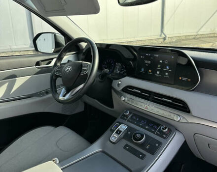 Сірий Хендай Palisade, об'ємом двигуна 3.78 л та пробігом 65 тис. км за 27000 $, фото 13 на Automoto.ua
