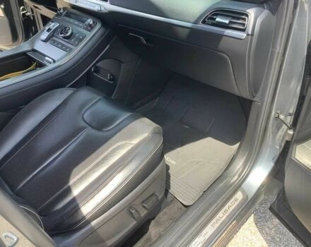 Сірий Хендай Palisade, об'ємом двигуна 3.8 л та пробігом 35 тис. км за 9200 $, фото 12 на Automoto.ua
