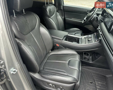 Сірий Хендай Palisade, об'ємом двигуна 2.2 л та пробігом 93 тис. км за 50800 $, фото 35 на Automoto.ua