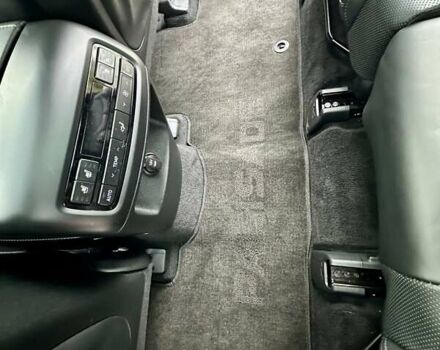 Сірий Хендай Palisade, об'ємом двигуна 3.78 л та пробігом 27 тис. км за 57000 $, фото 31 на Automoto.ua