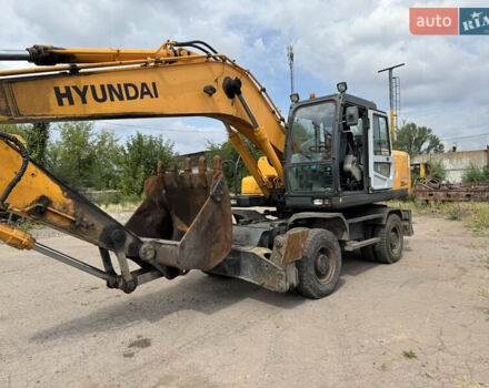 Хендай R 200-W7, объемом двигателя 0 л и пробегом 10 тыс. км за 40000 $, фото 3 на Automoto.ua