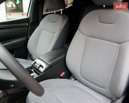 Белый Хендай Santa Cruz, объемом двигателя 2.5 л и пробегом 22 тыс. км за 34900 $, фото 18 на Automoto.ua