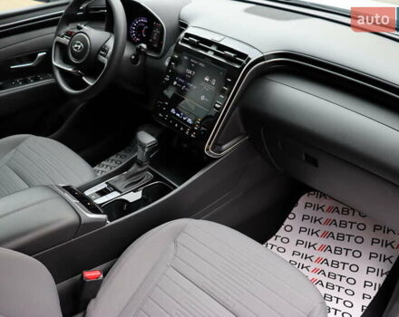 Белый Хендай Santa Cruz, объемом двигателя 2.5 л и пробегом 22 тыс. км за 34900 $, фото 38 на Automoto.ua