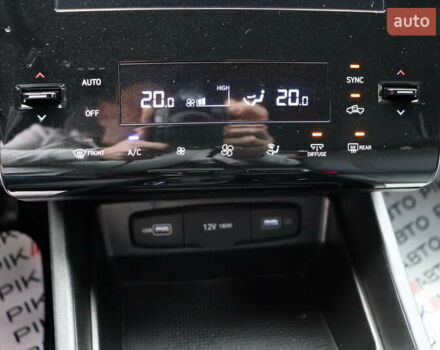 Белый Хендай Santa Cruz, объемом двигателя 2.5 л и пробегом 22 тыс. км за 34900 $, фото 30 на Automoto.ua