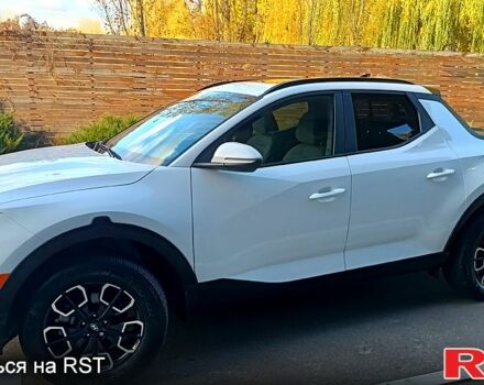 Белый Хендай Santa Cruz, объемом двигателя 2.5 л и пробегом 11 тыс. км за 36400 $, фото 3 на Automoto.ua