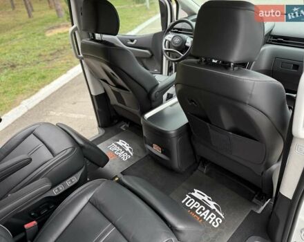 Белый Хендай Staria, объемом двигателя 2.2 л и пробегом 98 тыс. км за 45999 $, фото 41 на Automoto.ua