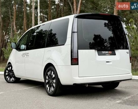 Белый Хендай Staria, объемом двигателя 2.2 л и пробегом 98 тыс. км за 45999 $, фото 12 на Automoto.ua