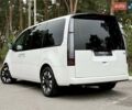 Белый Хендай Staria, объемом двигателя 2.2 л и пробегом 98 тыс. км за 45999 $, фото 12 на Automoto.ua
