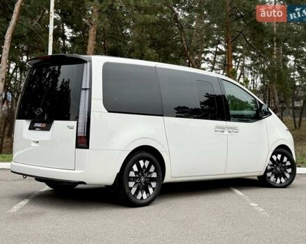 Белый Хендай Staria, объемом двигателя 2.2 л и пробегом 98 тыс. км за 45999 $, фото 18 на Automoto.ua